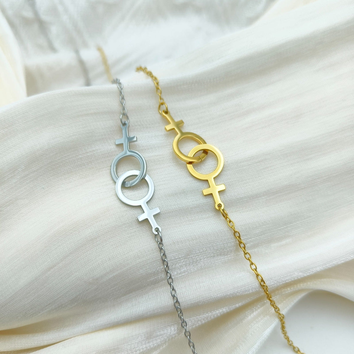 Lesbian Love Bracelet