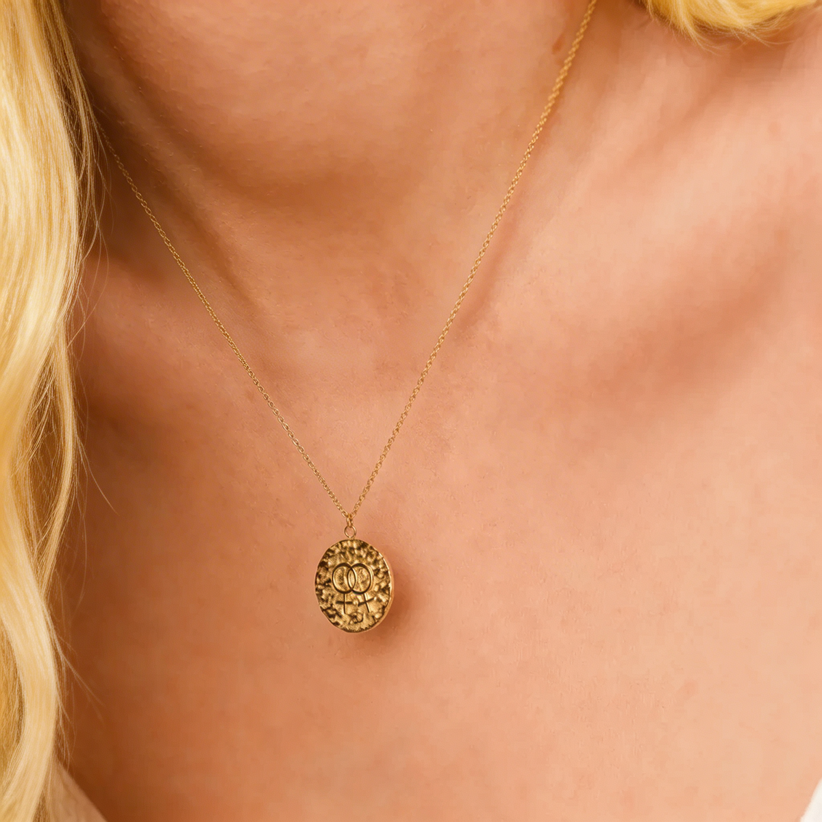 Double Venus Pendant