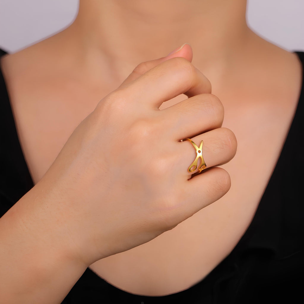 Unity Shears Ring