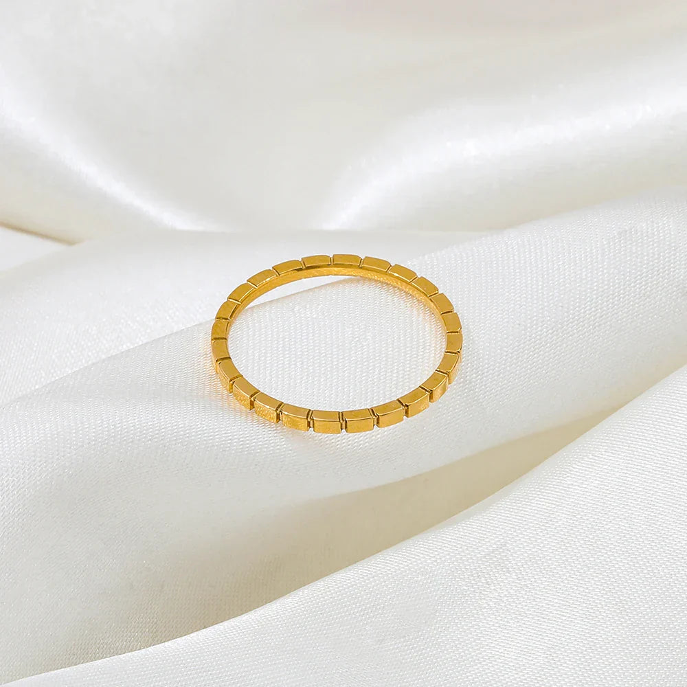 Contour Ring